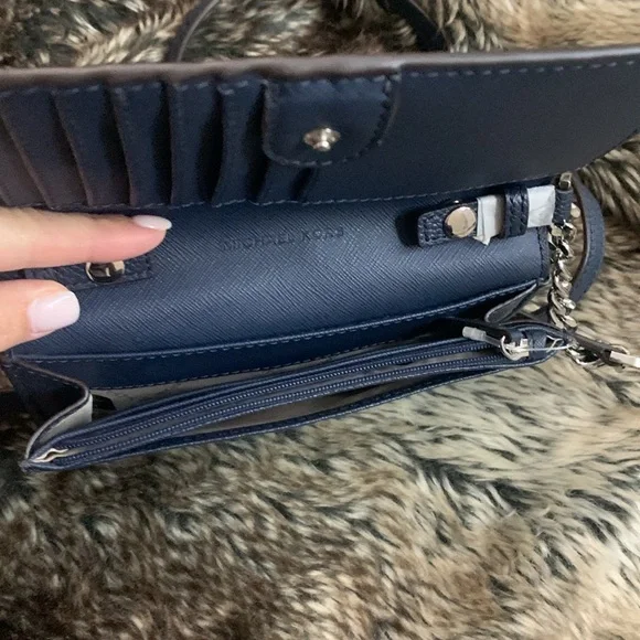 Michael Kors Navy Wallet/Crossbody-NWOT - Picture 4 of 16
